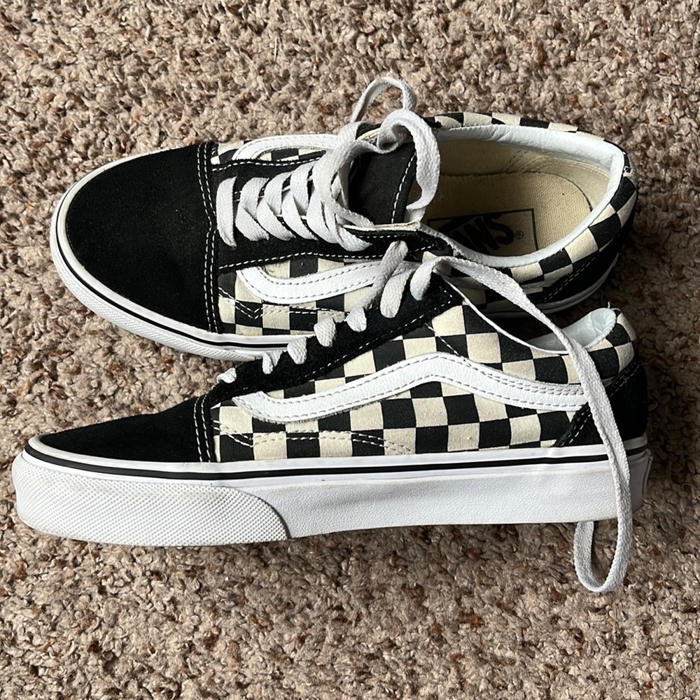 VANS black and white checkered